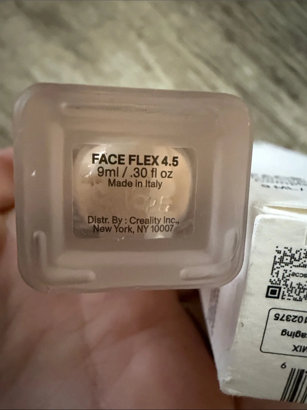 Face Flex Concealer & Complexion Enhancer - shade 4.5